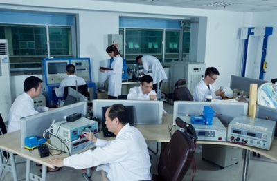 愛(ài)爾威智能電動(dòng)車 以自主研發(fā)驅(qū)動(dòng)企業(yè)自強(qiáng)，鑄就信息技術(shù)核心競(jìng)爭(zhēng)力